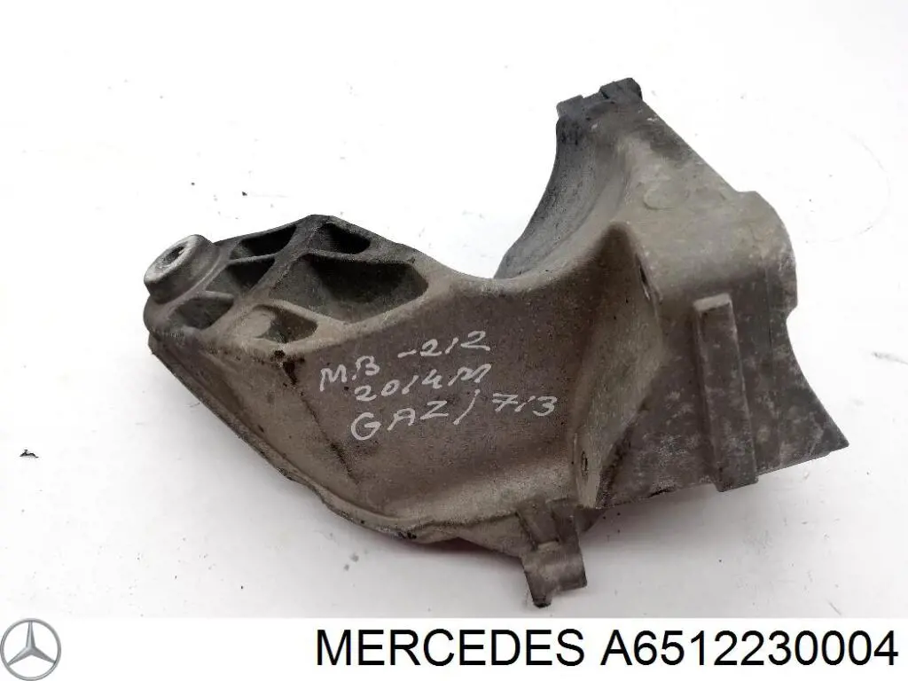 Купити A6512230004 Mercedes Кронштейн подушки (опори) двигуна, лівої
