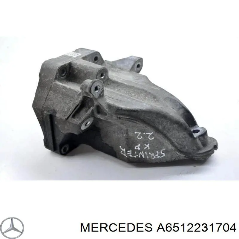 Кронштейн подушки (опори) двигуна, лівої Mercedes A6512231704 ціна, від 11.09 USD