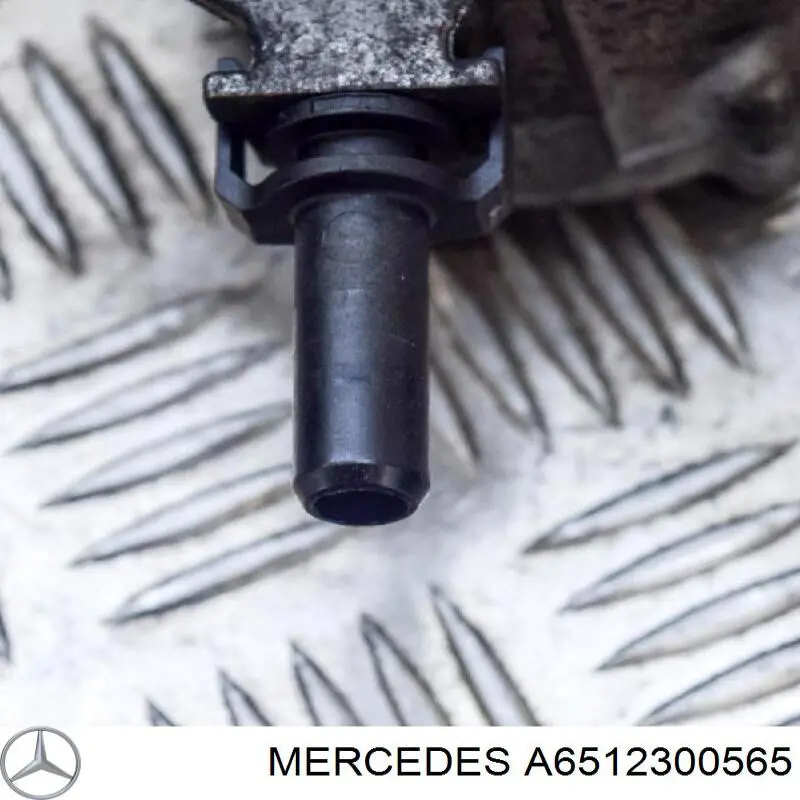 Насос вакуумний Mercedes A6512300565 ціна, від 63.70 USD