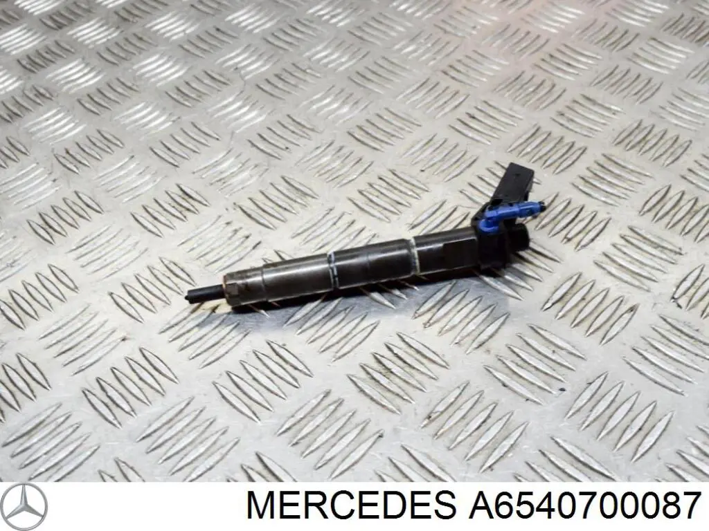 Форсунка паливна Mercedes A6540700087 ціна, від 195.42 USD