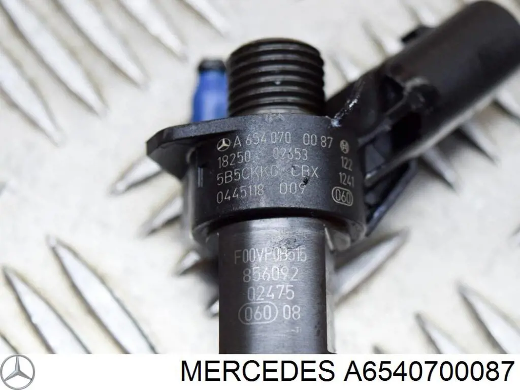 Купити 0445118009 Bosch Форсунка дизельна в зборі, розпилювач + тримач