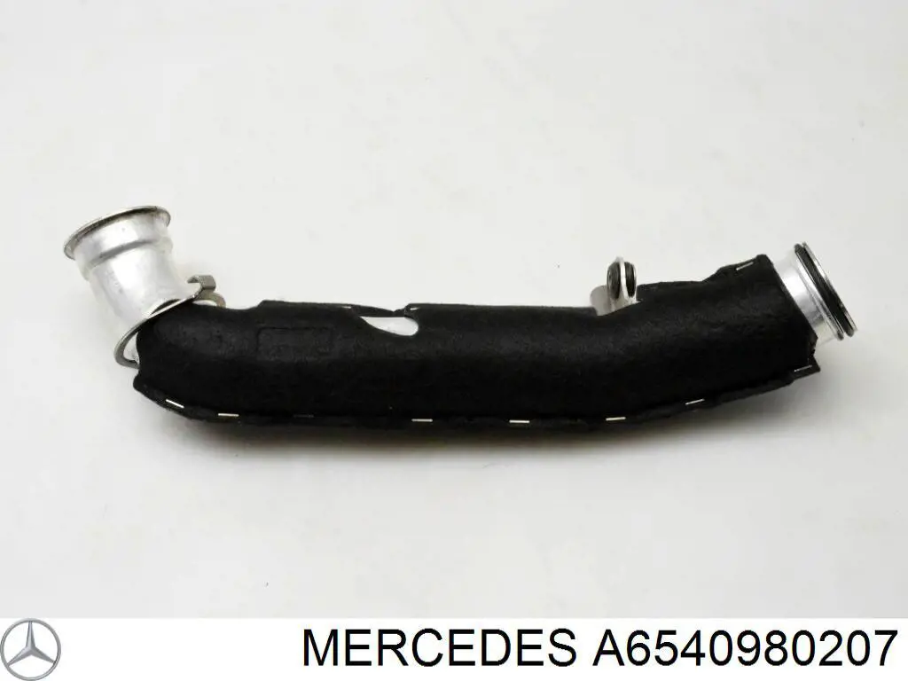 Шланг/патрубок інтеркуллера Mercedes A6540980207 ціна, від 31.67 USD