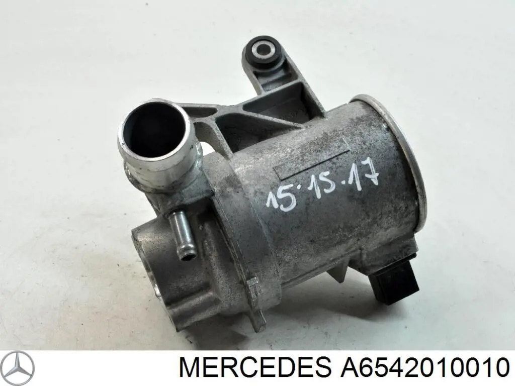 Купити A6542010010 Mercedes Насос охолоджуючої рідини