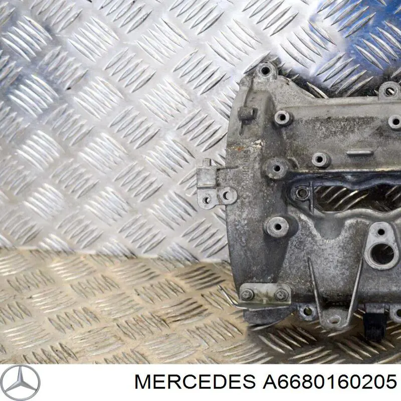 Купити A6680160205 Mercedes Клапанна кришка