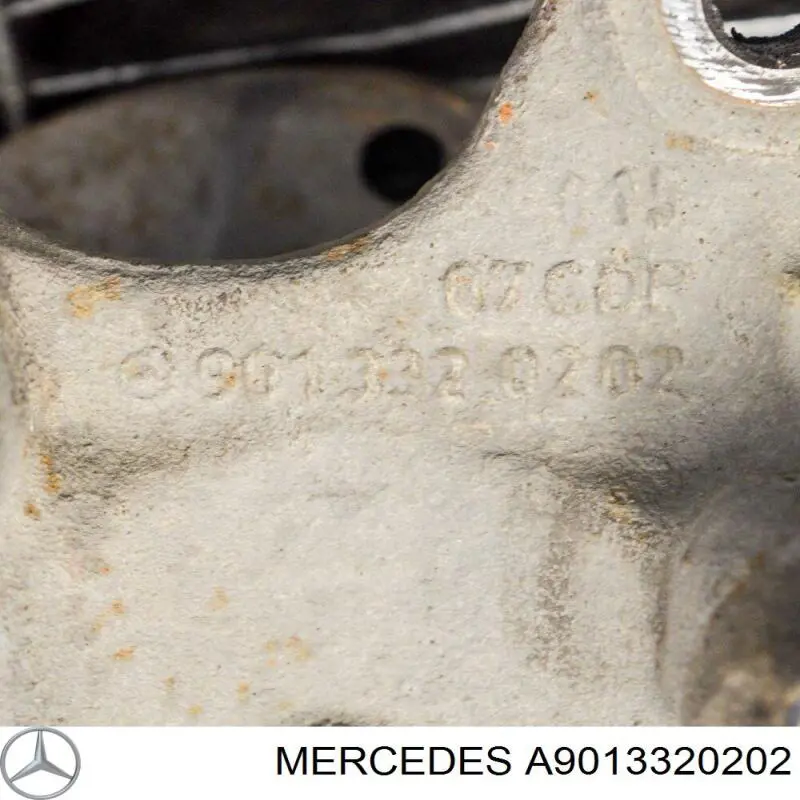 Вісь передня і поворотні кулаки Mercedes A9013320202 ціна, від 31.85 USD