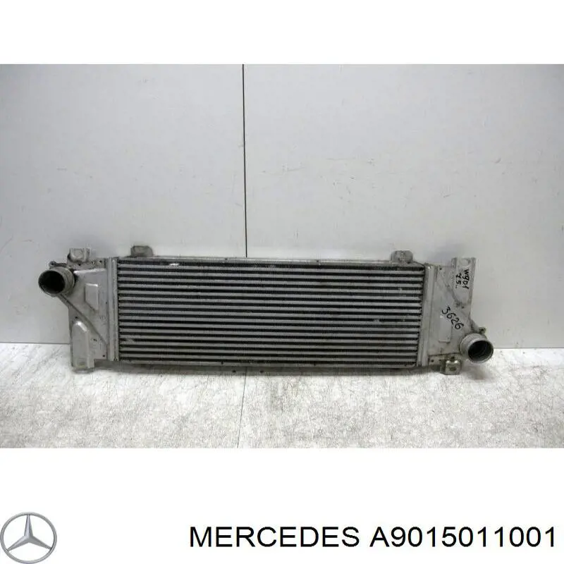 A9015011001 Mercedes радіатор интеркуллера