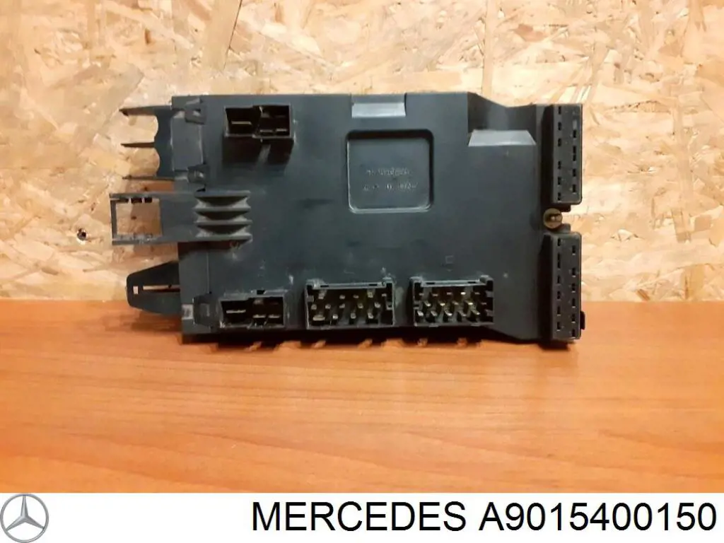 Купити A9015400150 Mercedes Корпус запобіжників