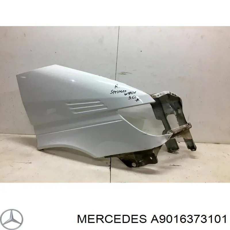 Купити A9016373101 Mercedes Крила
