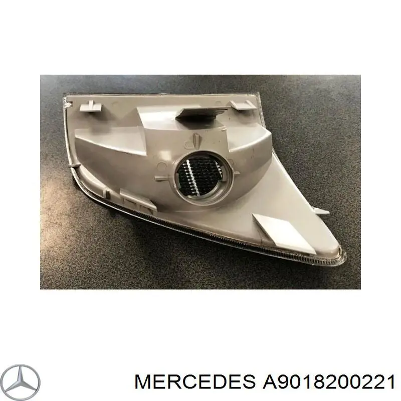 Правий покажчик повороту - лампа Mercedes A9018200221 ціна, від 8.50 USD