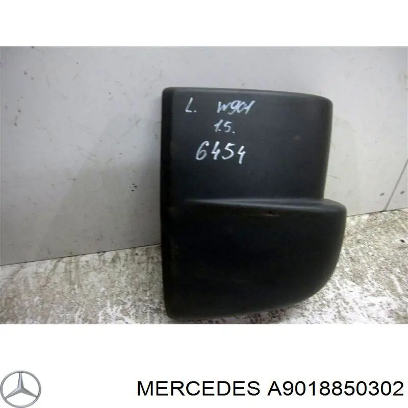 A9018850302 Mercedes бампер задній, ліва частина