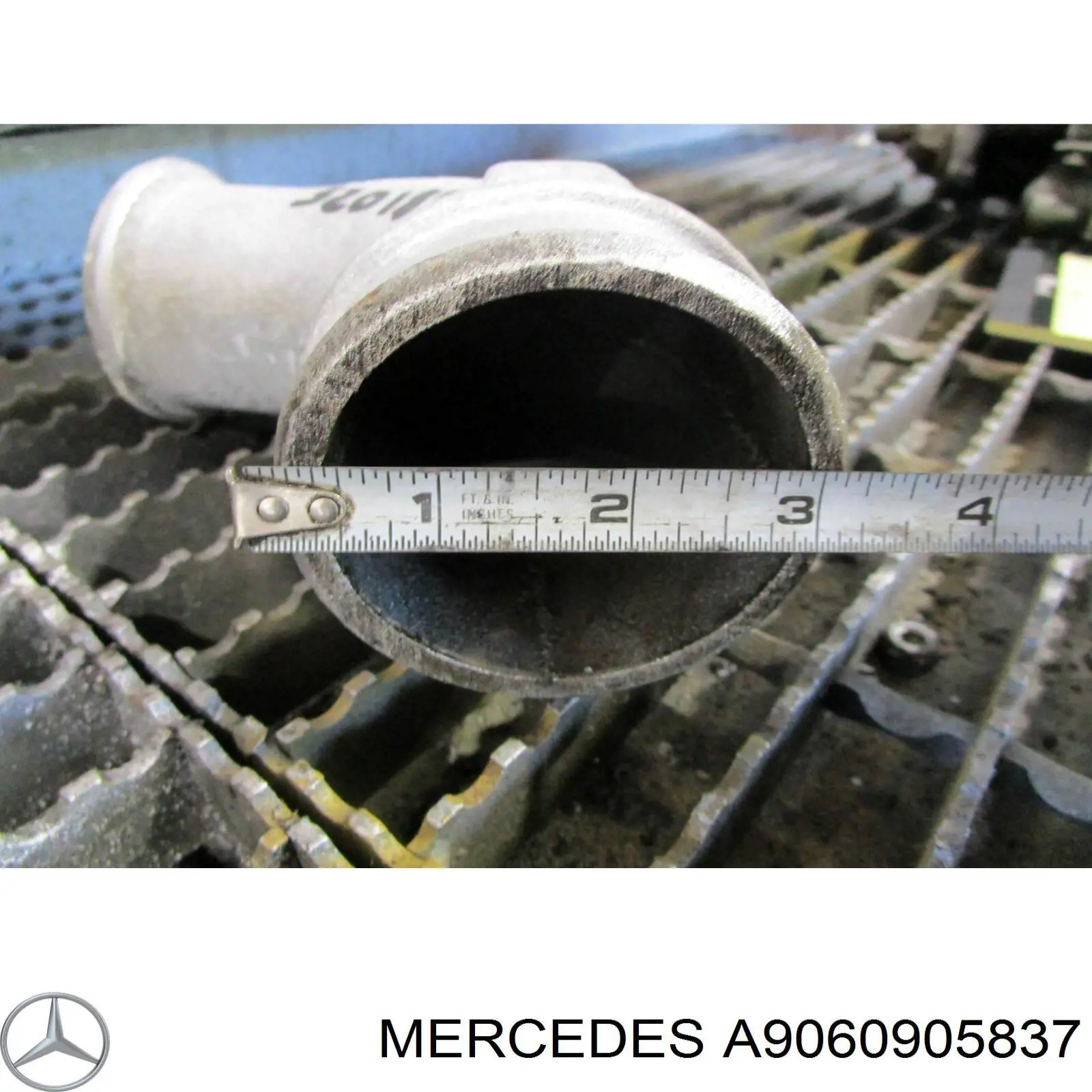 Купити A9060905837 Mercedes 