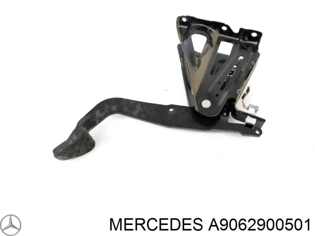 Педаль і привід управління зчепленням Mercedes A9062900501 ціна, від 22.70 USD
