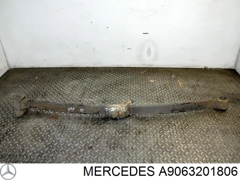 A9063201806 Mercedes Ресора (задня)