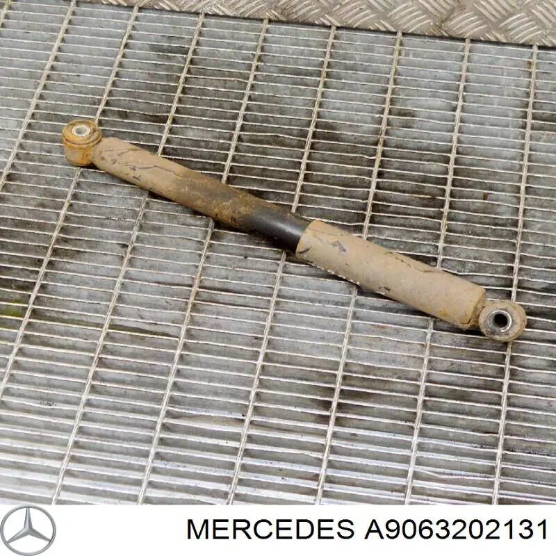 Купити A9063202131 Mercedes Стійка амортизатора задня