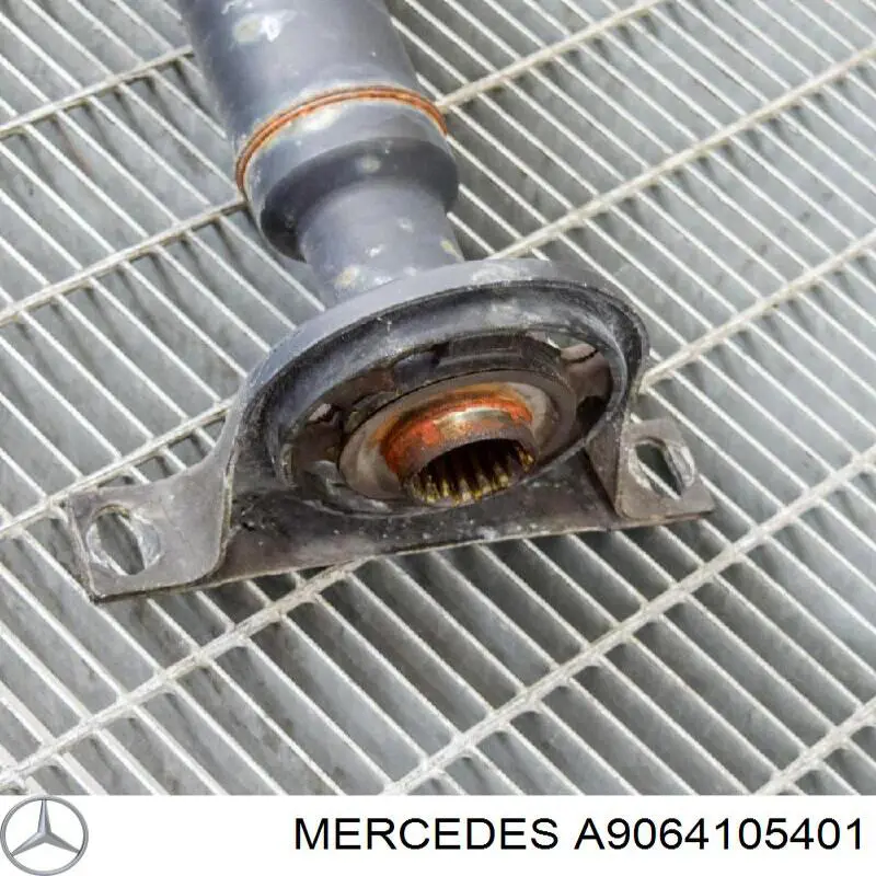 A9064105401 Mercedes Вал карданний задній, передня частина