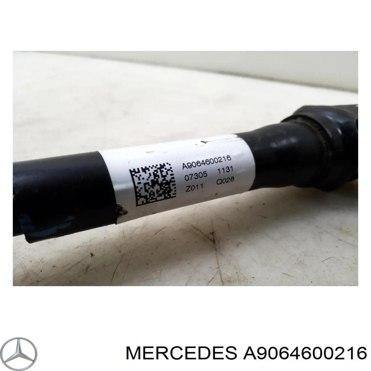 Купити A9064600216 Mercedes Вал рульової колонки, верхній