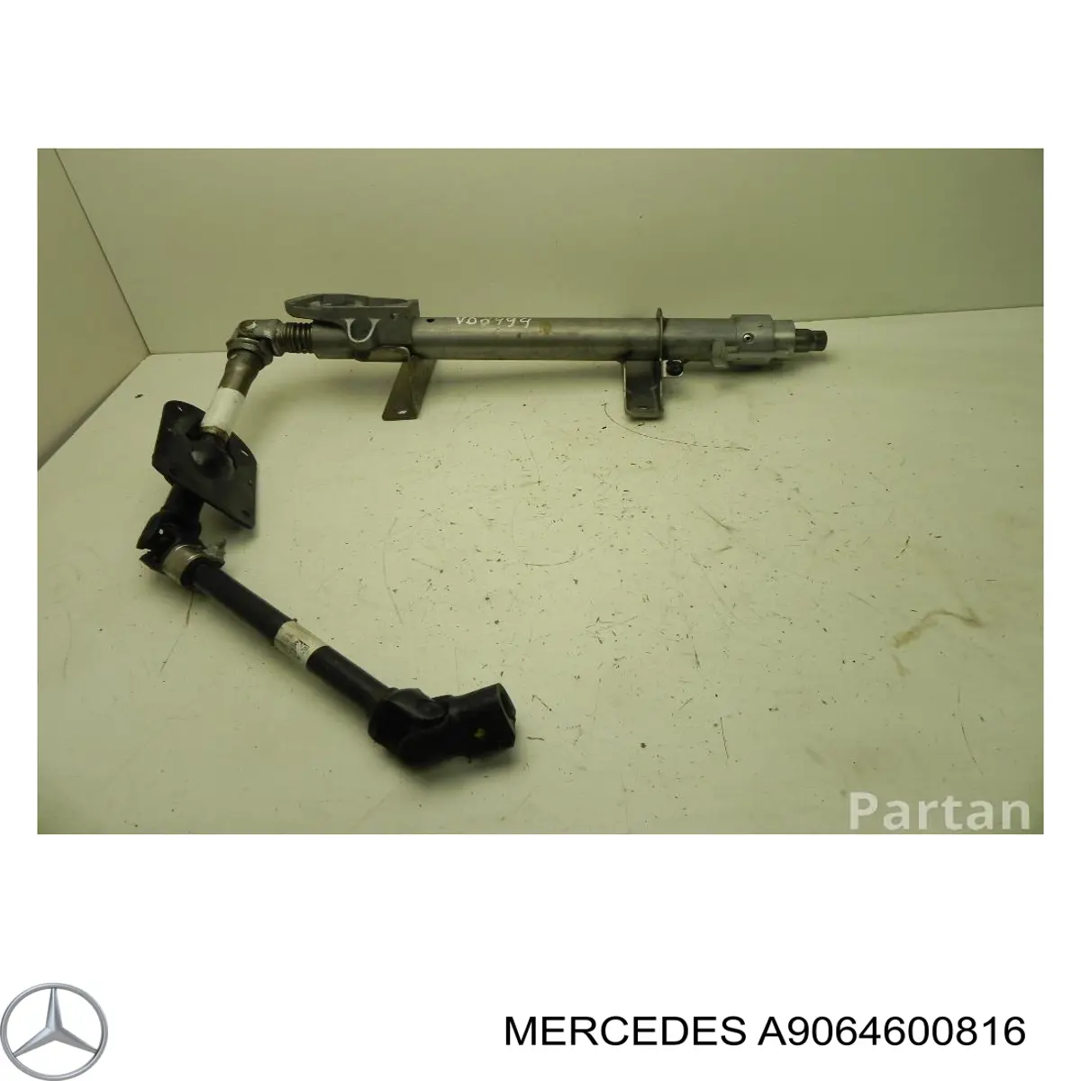 Рульова колонка Mercedes A9064600816 ціна, від 28.49 USD