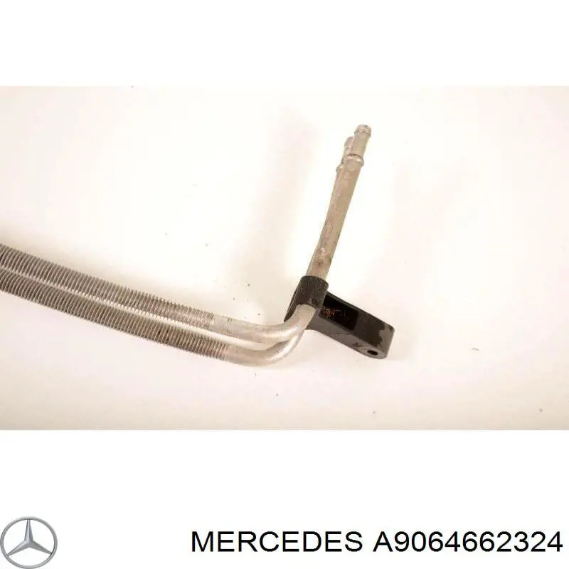 Радіатор масляний гідропідсилювача керма Mercedes A9064662324