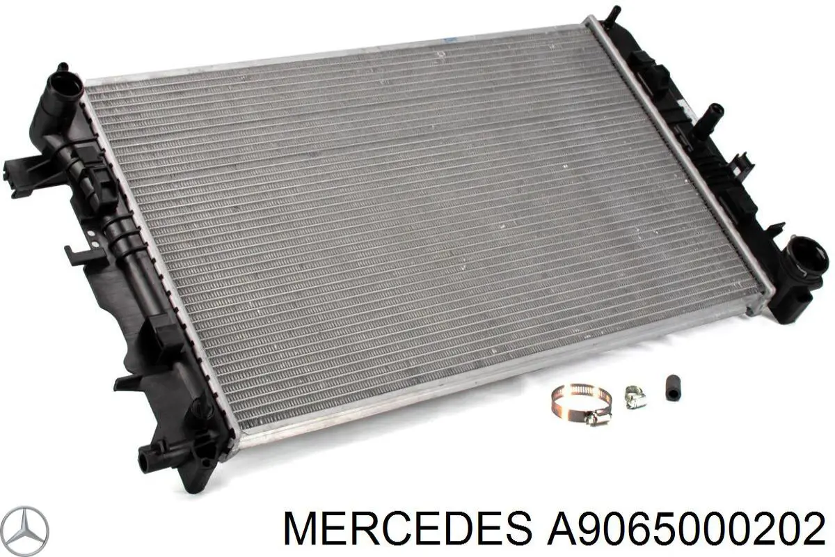 Радіатор охолодження Mercedes A9065000202