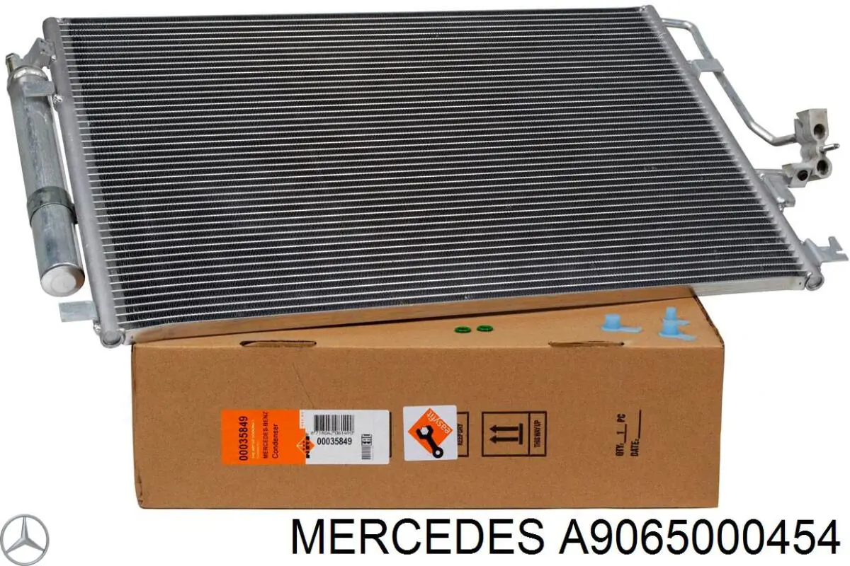 Купити A9065000454 Mercedes Радіатор системи охолодження кондиціонера