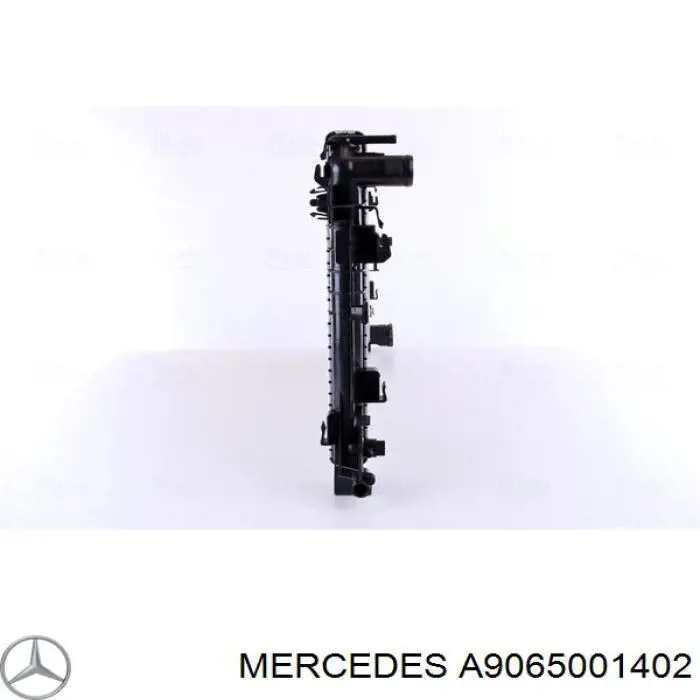 Радіатор A68013630AA Mercedes