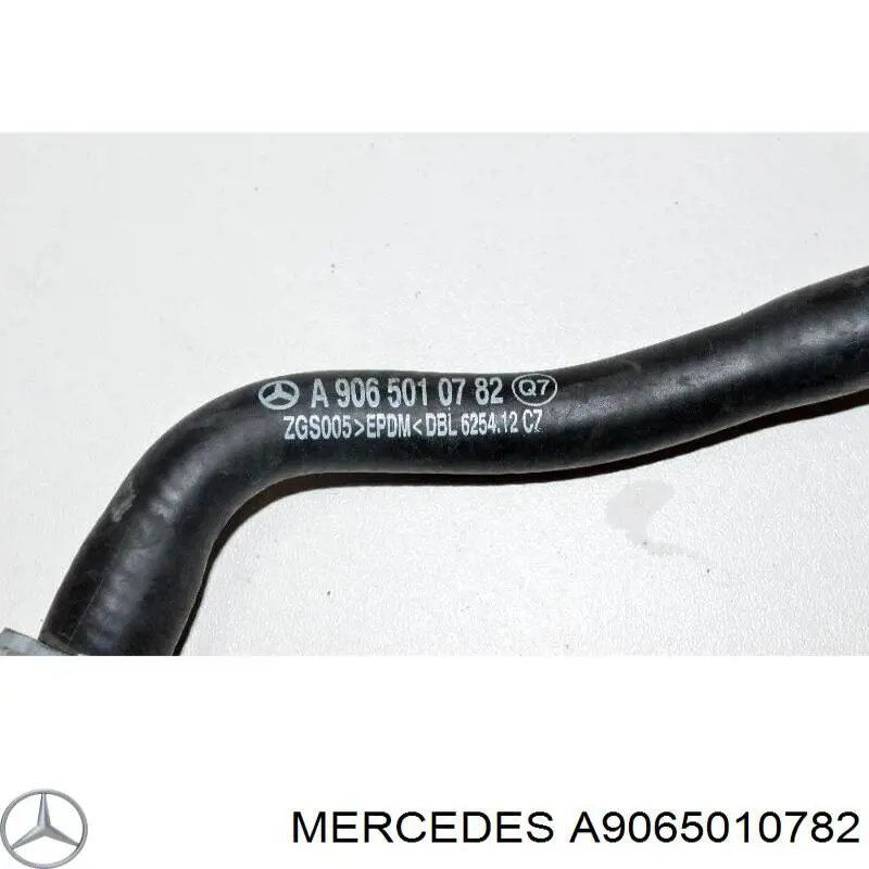 Купити A9065010782 Mercedes Шланг розширювального бачка, нижній