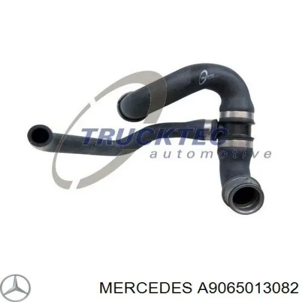 A9065013082 Mercedes шланг/патрубок радіатора охолодження, нижній