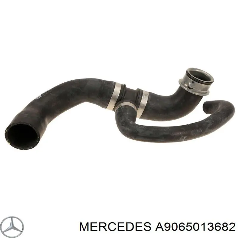 A9065013682 Mercedes шланг/патрубок радіатора охолодження, нижній