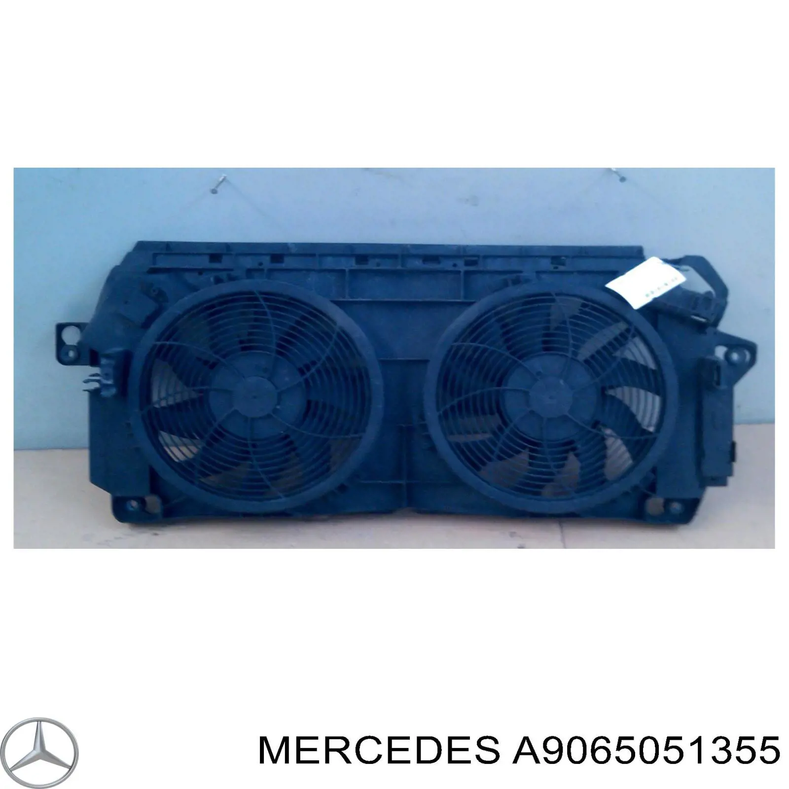 A9065051355 Mercedes Облицювання рамки радіатора