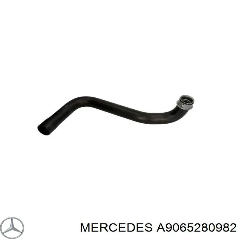 Патрубок повітряний A9065280982 Mercedes