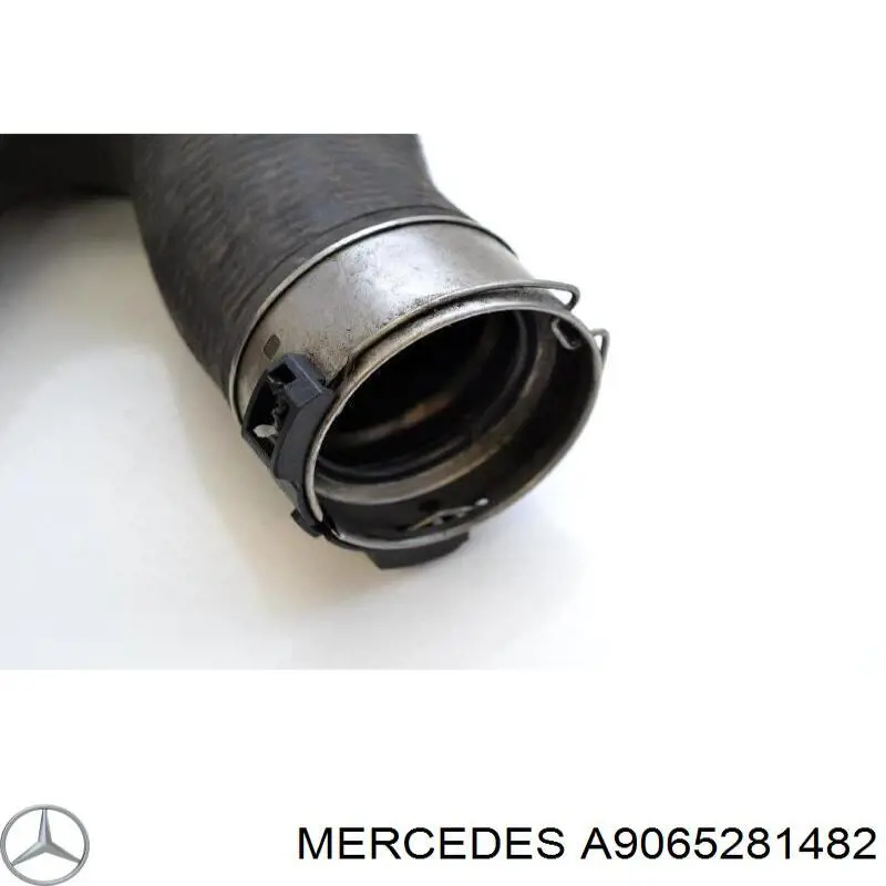 A9065281482 Mercedes шланг/патрубок інтеркулера, правий
