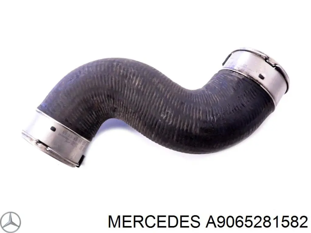 Шланг/патрубок интеркуллера Mercedes A9065281582 ціна, від 51.01 USD