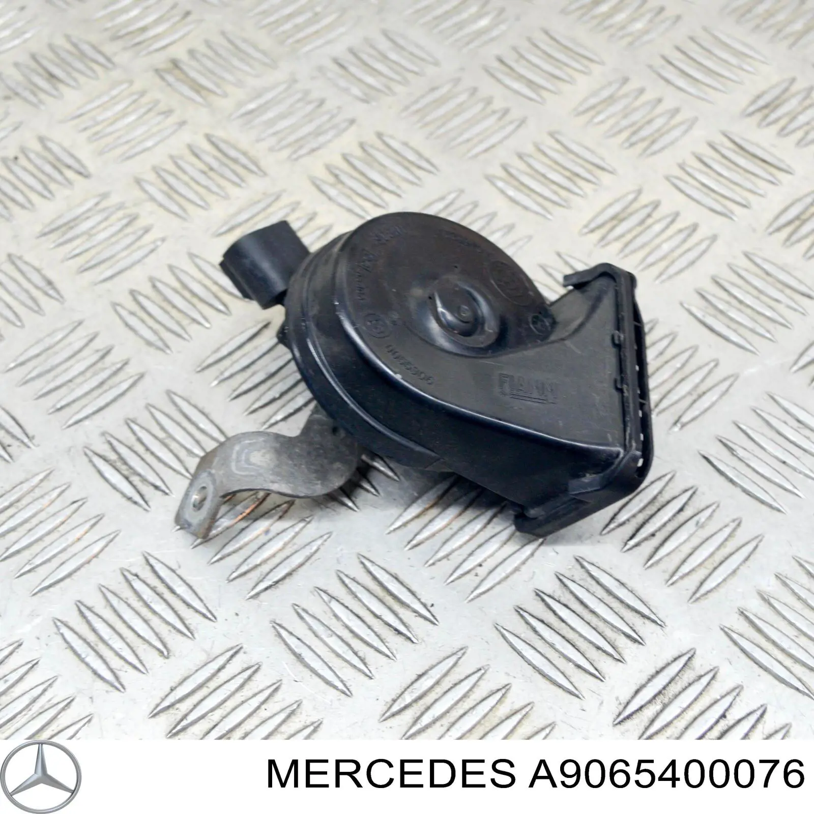 Сигнал звукової, клаксон Mercedes A6315420120 ціна, від 6.37 USD