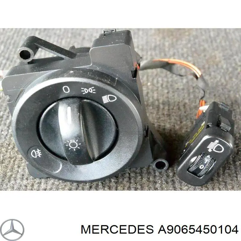 Купити A9065450104 Mercedes Перемикач світла фар, на "торпеді"