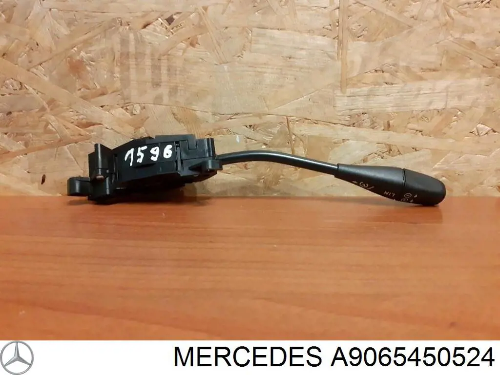 Перемикач круїз контролю Mercedes A9065450524 ціна, від 38.26 USD