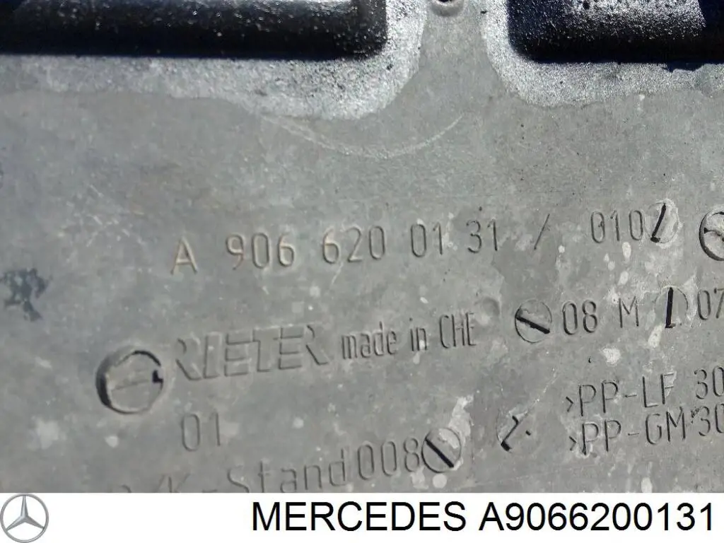 Кріплення/підставка акумулятора (АКБ) на Mercedes Sprinter (906)