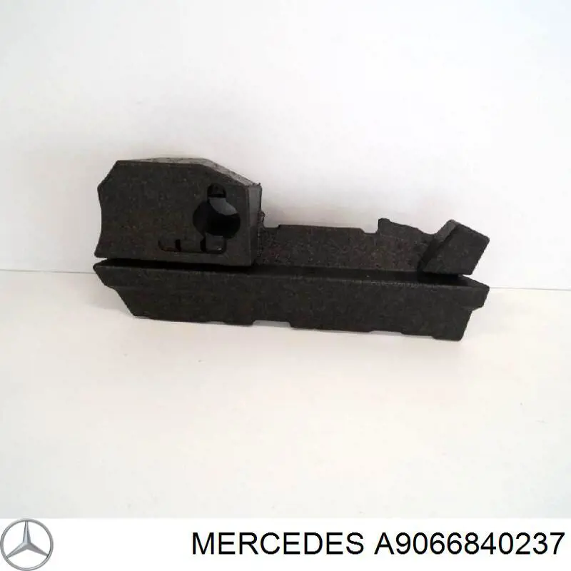 Купити A9066840237 Mercedes 