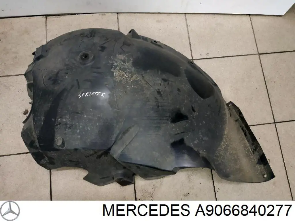 Підкрилок переднього крила, лівий передній Mercedes A9066840277 ціна, від 25.76 USD