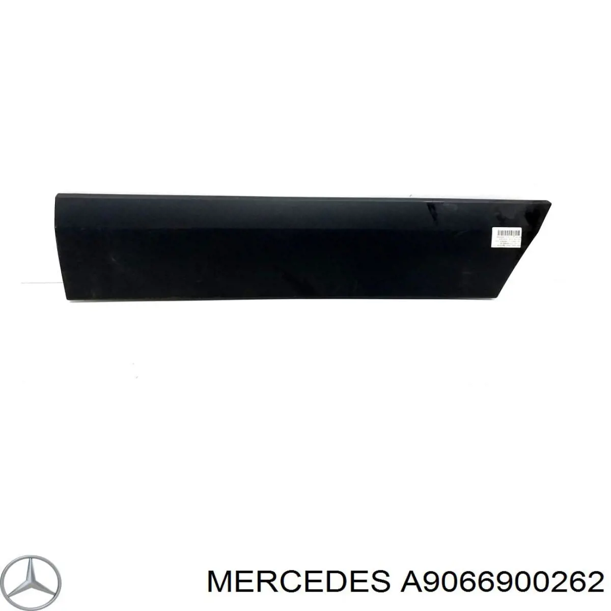 A9066900262 Mercedes Молдинг передніх правих дверей, нижній