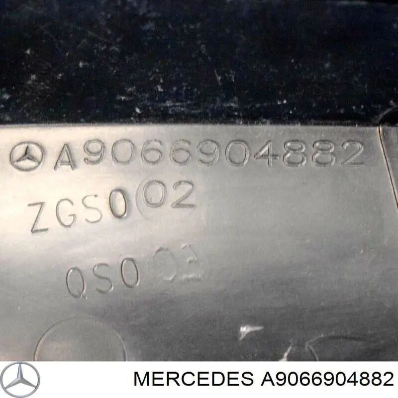 Накладка переднього правого крила 88531532002 Diamond/DPA