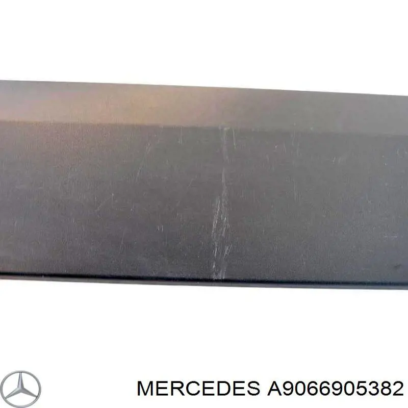 A9066905382 Mercedes молдинг бічний (зсувний двері)