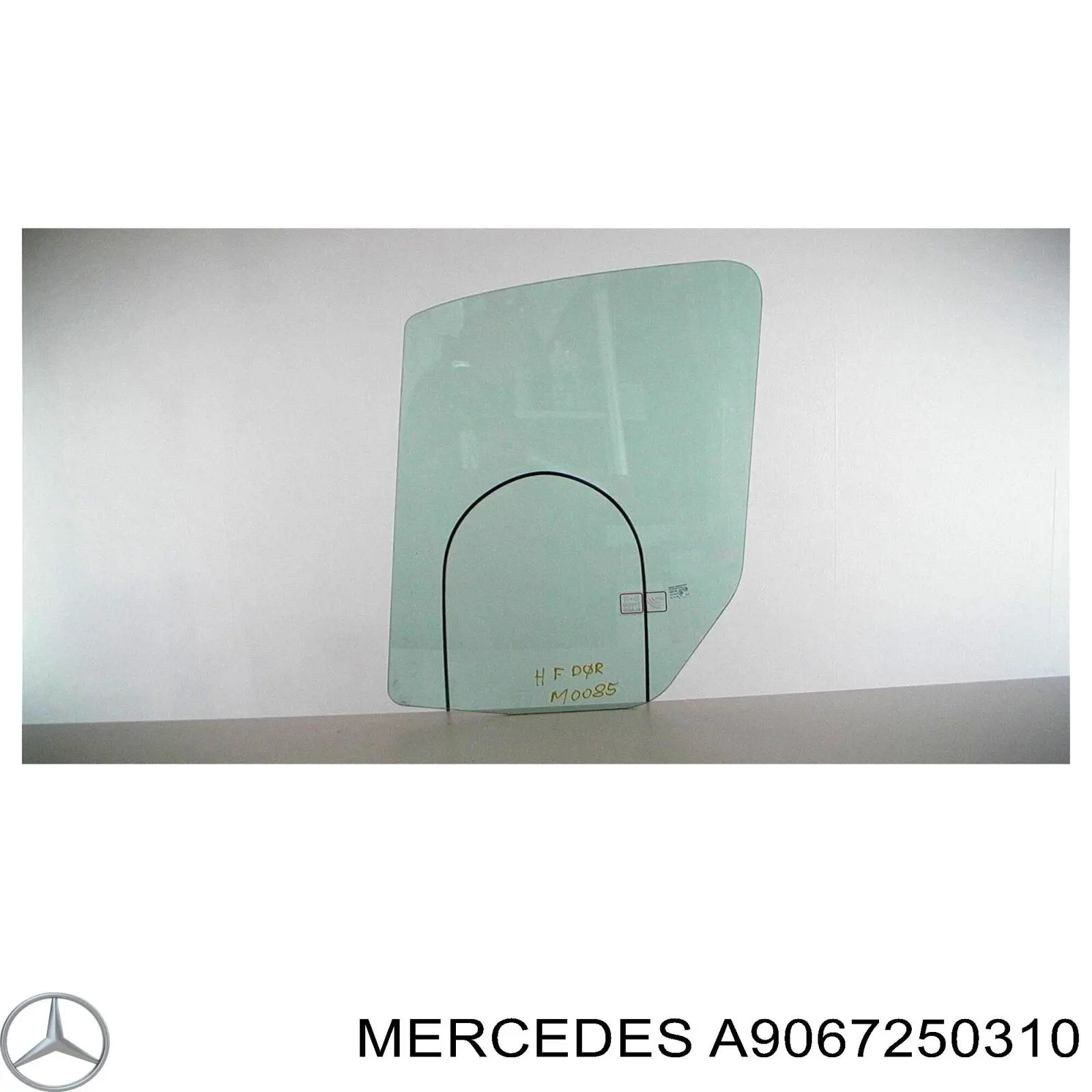 9067250310 Mercedes скло передніх дверей, правою
