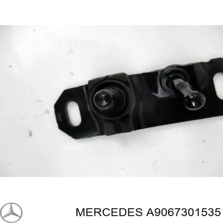 A9067301535 Mercedes 