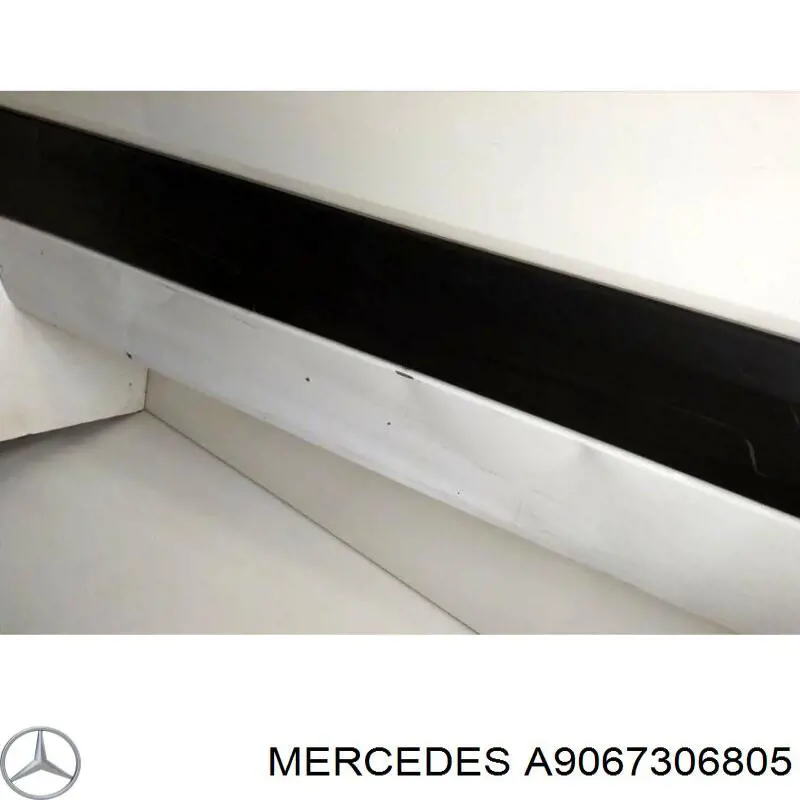 Двері бічні (зсувні), права A9067306805 Mercedes