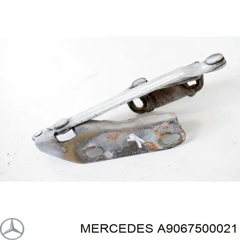 Купити A9067500021 Mercedes Шарнір капота лівий
