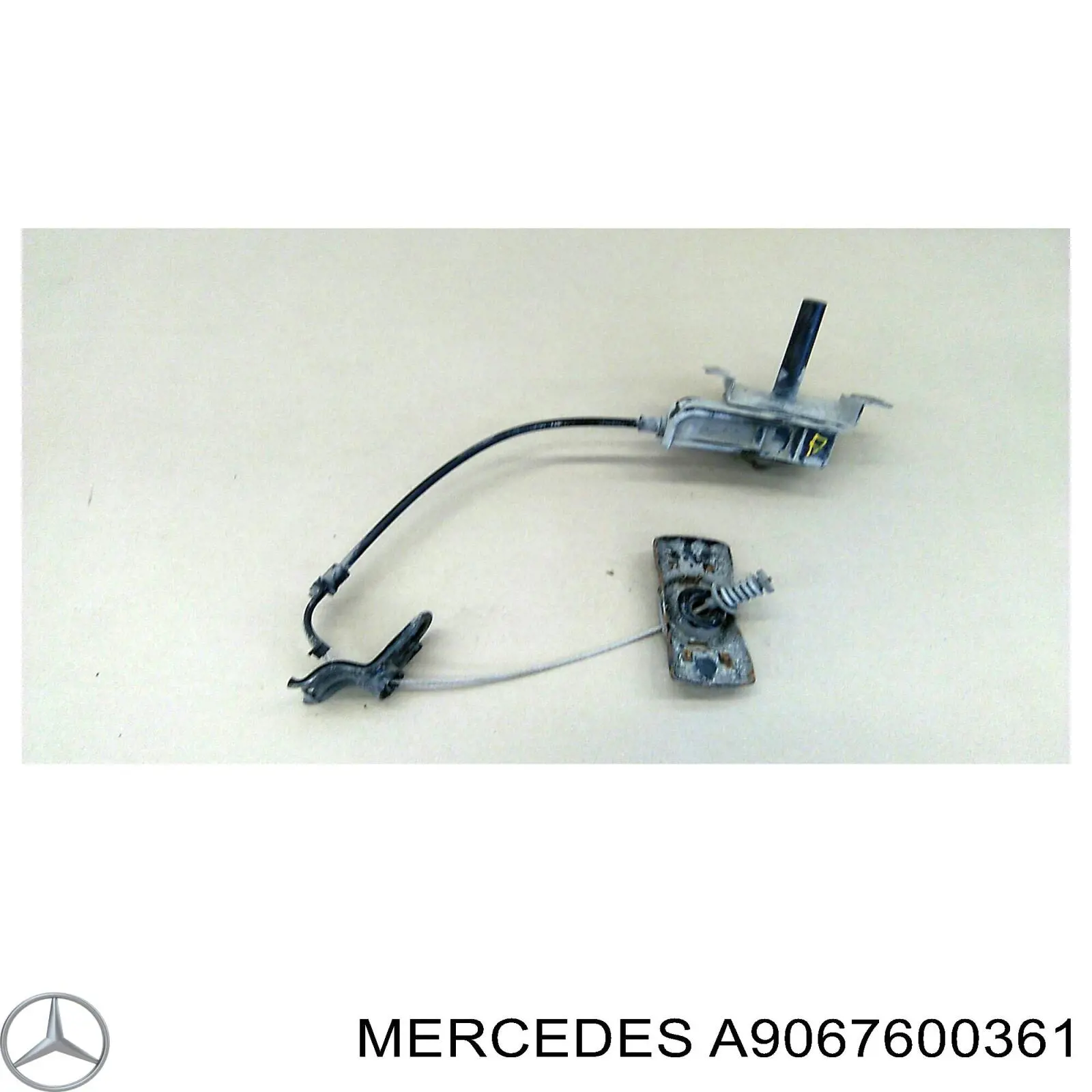 Ручка передньої двері внутрішня ліва Mercedes A9067600361 ціна, від 6.35 USD