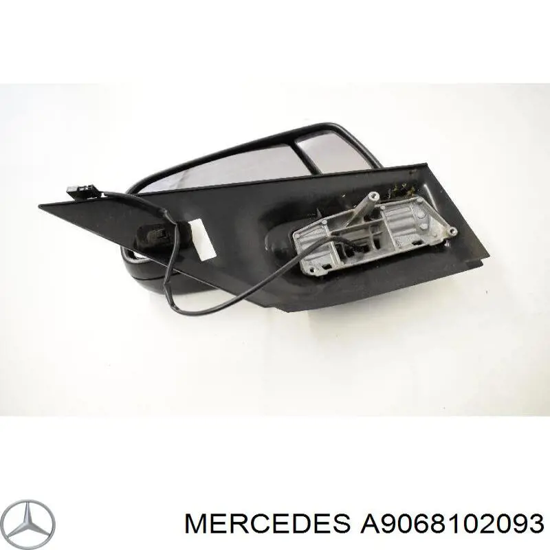 Праве бічне дзеркало Mercedes A9068102093 ціна, від 37.92 USD