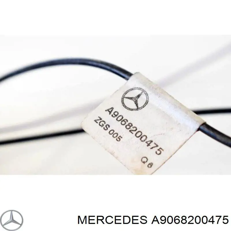 9068200475 Mercedes антена