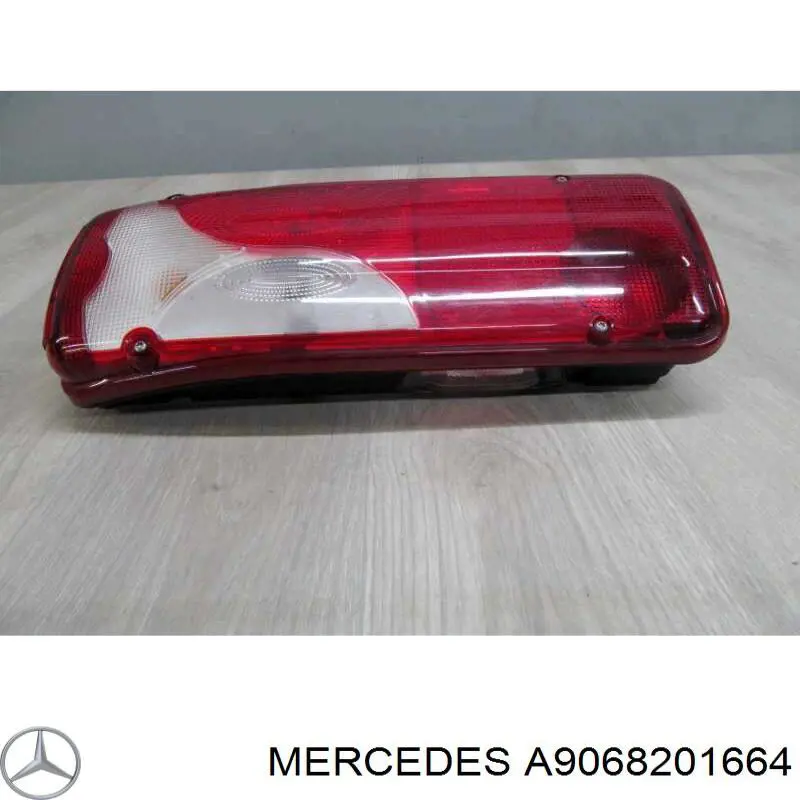 A9068201664 Mercedes Задня ліва фара