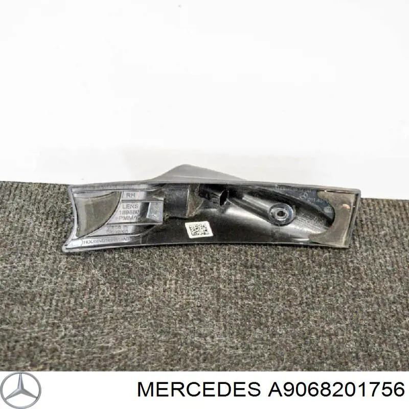 Купити A9068201756 Mercedes 